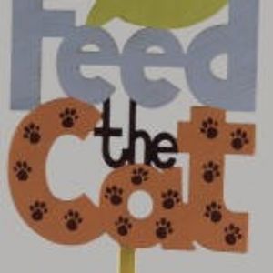 NWT Happy Tails Cat Plaque with Food Scoop